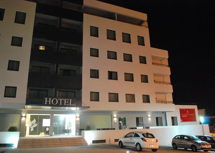 Paredes Hotel Apartamento